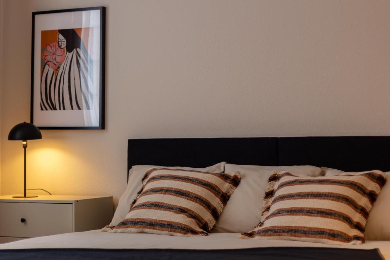 Ah Delux3rooms Campus Milan Vut6519as * Oviedo