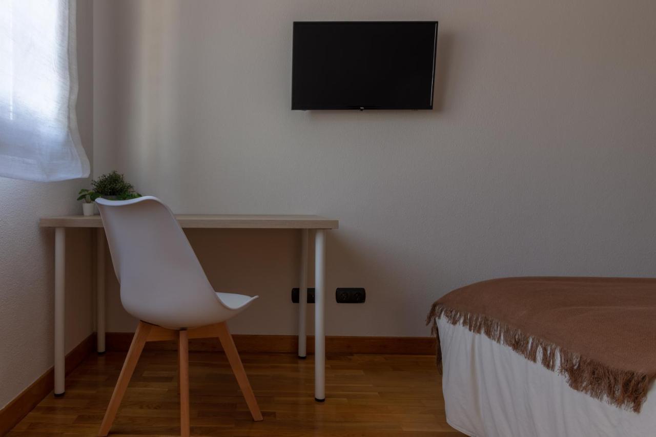 Ah Delux3rooms Campus Milan Vut6519as